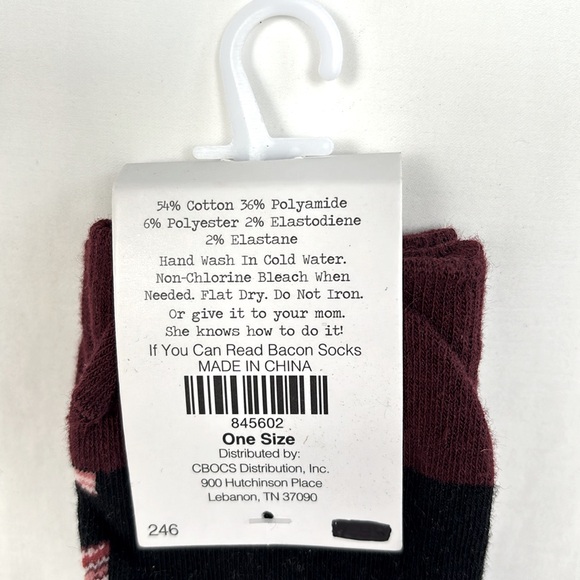 NWT Unisex Pair Of Sock “ IF YOU CAN READ THIS BRING ME SOME BACON” - Picture 5 of 7